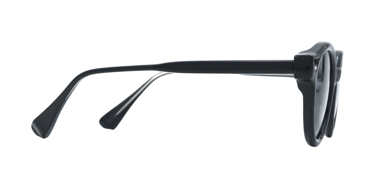 Full Rim Round Fashionista Classic Sunglasses